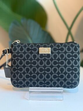 Coach ‘Madison Op Art Small Wristlet’